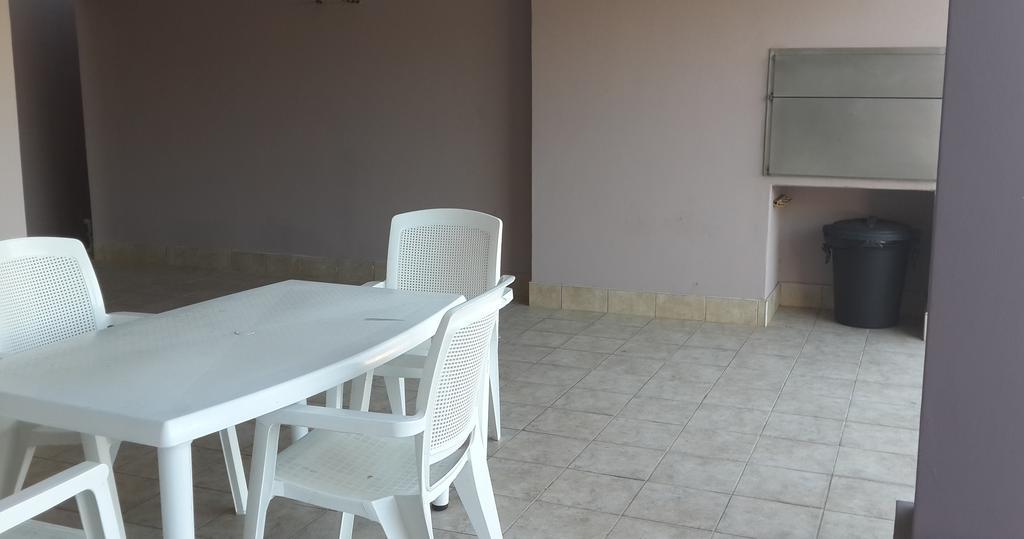 Madiolyn Apartment Jeffreys Bay Bagian luar foto