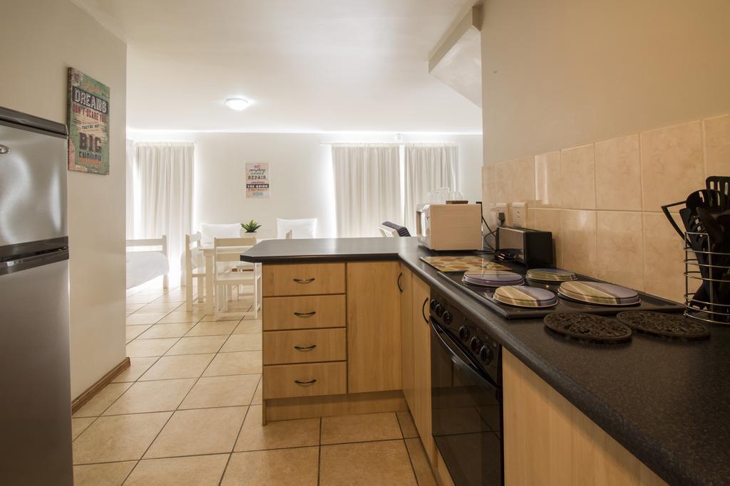 Madiolyn Apartment Jeffreys Bay Bagian luar foto