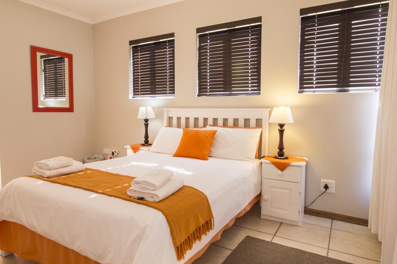 Madiolyn Apartment Jeffreys Bay Bagian luar foto